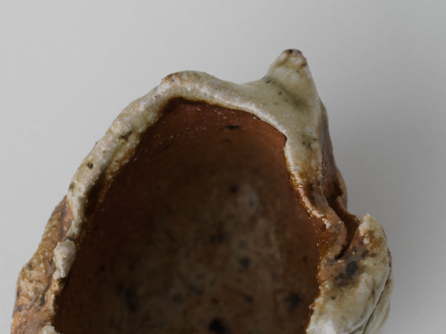 Q:Yaki-shime-焼締-01